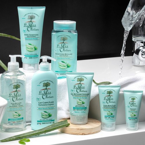 Le Petit Olivier Express Moisturizing Hand Cream - Aloe Vera And Green Tea - Express Moisturizing - No Greasy Or Sticky Feeling - Skin Is Soft And Silky - For Normal To Dry Skin - 2.5 Oz