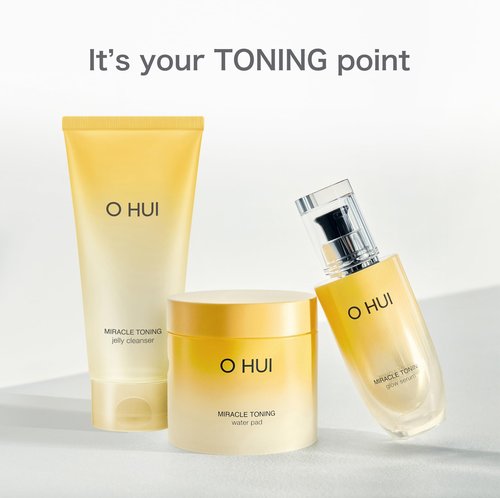 OHUI Miracle Toning Dual Sided Toner Pads | Exfoliating, Soothing, Moisturizing, Smoothing | Glowing Skin, Dullness | Hyaluronic Acid, Vitamin C, AHA, PHA, Niacinamide, Panthenol, Glycerin | K-Beauty
