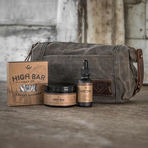 COLE WHEELER Vegan Leather & Sage Fragrance Face and Beard Oil, Natural Moisturizing, Vegan, Animal Fat Free, 1oz