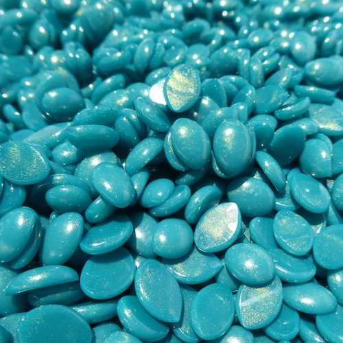 Waxness Aura Rosin Free Hard Wax Beads 2.2 lb / 1 kg
