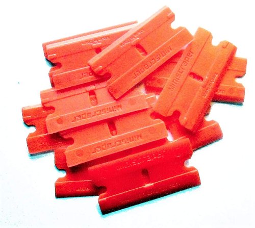 Plastic Razor Scraper Blades Double Edged (1 Pack)