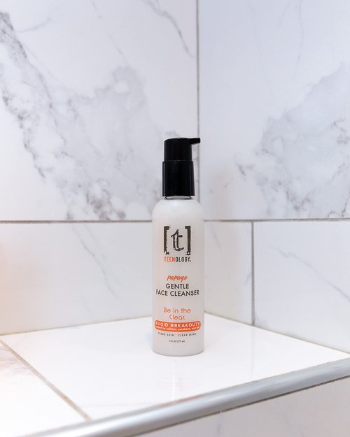 Teenology Gentle Face Cleanser for Teens - Helps with Acne and Breakouts - Fresh Papaya Scent 6 Ounce