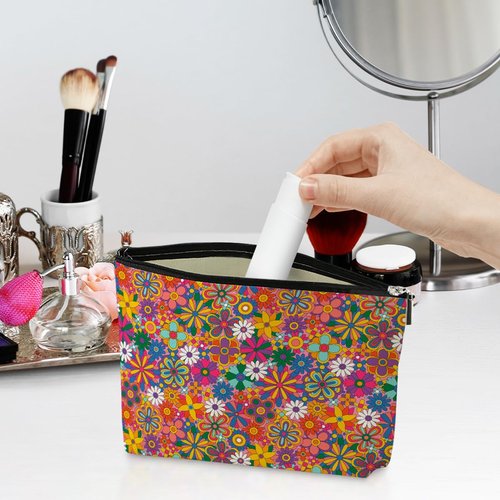 Retro Hippie Flowers Makeup Bag Floral Lovers Gift Vintage Flower Cosmetic Bag Mom Birthday Nurse Mothers Day Graduation Friendship Gifts for Women Best Friends Sister Grandma Travel Toiletry Bag