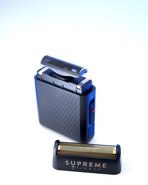 Solo Shaver & Replacement Blade