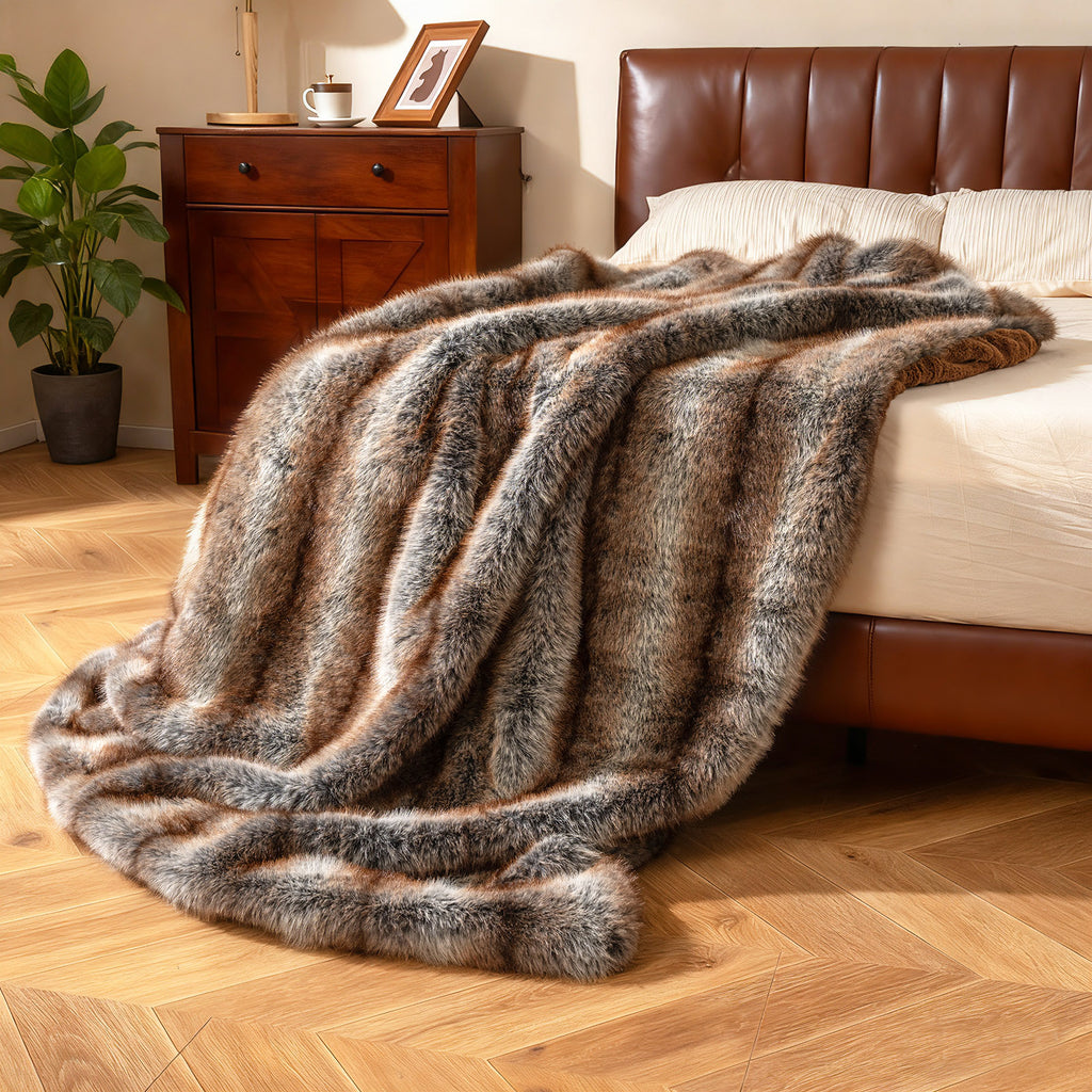 Faux Fur Throw Blanket for Sofa - 780GSM, Brown