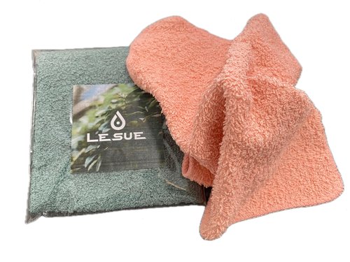 Equate Beauty Deep Clarifying Exfoliating Facial Cleanser, 5 oz, 2-Pack with LeSue Washcloth