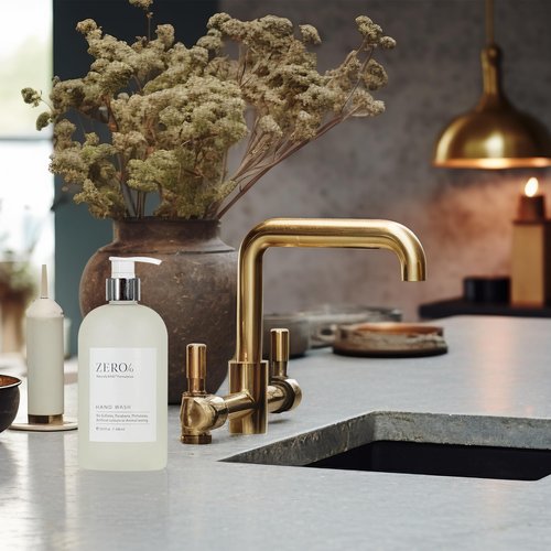 Gilchrist & Soames Zero% Unisex Hand Wash – Naturally Kind Sulfate, Paraben & Cruelty-Free Soap, Refreshing Botanical Scent Infused with Glycerin & Aloe for Soft, Hydrated Hands, 15.5 oz