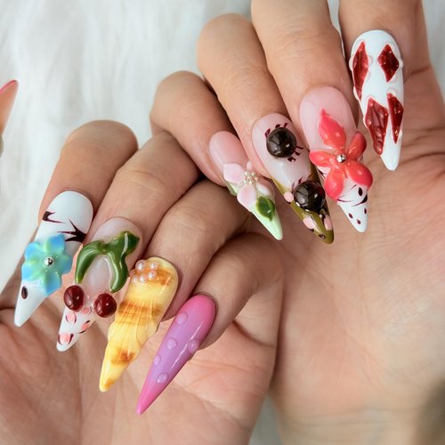 Avilux Press On Nails – Handmade, Reusable, 3D Designer Nail Art, 10Pcs Fake Nails for Women and Girls, Perfect for Holidays, Parties & Gifts (Tropical Paradise Mix, Medium)