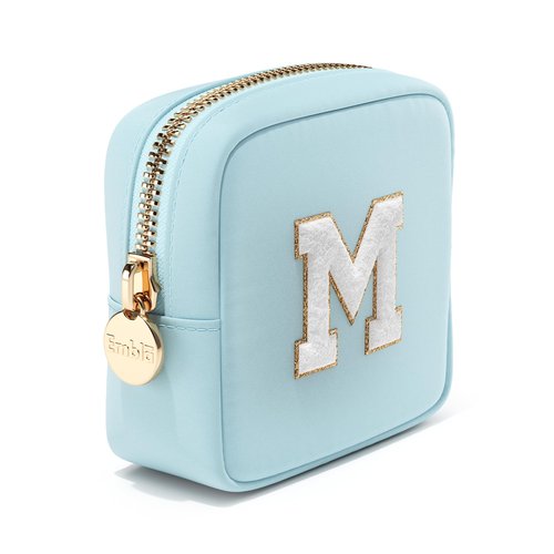 Embla Preppy Makeup Bag Travel Cosmetic Pouch, Cute Make up Case with Personalized Initial, Girls Zipper Pouch Purse Cosmetics Organizer Tote, Waterproof Travel Skincare Makeup Bag, Sky (Letter M)