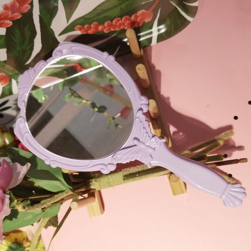 VrHere MirriM Embossed Butterfly Handheld Mirror with Folding Handle, Princess Style Girls Mirror with Handle, Purple