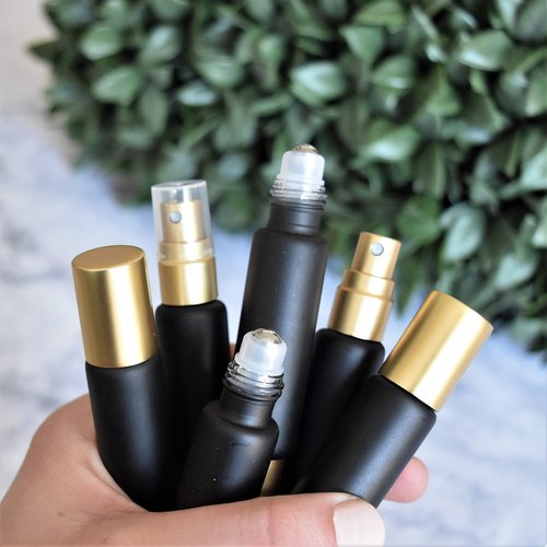 6-Pack Black Glass Bottles with Dual Ends – Sprayer & Roller Tops – Leakproof, Premium Essential Oil & Perfume Bottles with Elegant Gold Accents – Refillable Custom Blend Containers