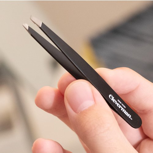 Cleverman Precision Slant Tweezer – Expert Eyebrow and Facial Hair Removal, Ideal for Ingrown Hair & Splinters, Travel Tweezer