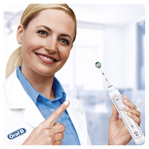 Oral-B Clean Maximiser Precision Clean Electric Toothbrush Heads, Plate Removal, Pack of 3, White