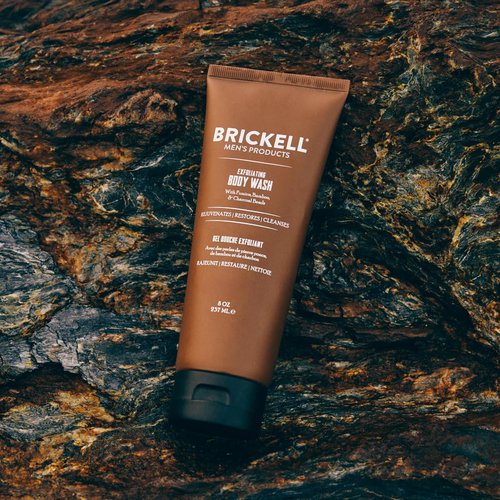 Brickell Men's Exfoliating Body Wash, Natural and Organic Body Scrub and Gel Wash to Cleanse and Reveal Fresh, Clear Skin, 8 Ounce, Scented (Fresh Mint, 8 oz)