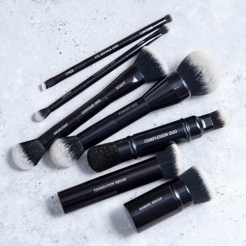 Lune+Aster Eye Definer Duo Brush | Dual-Ended Eye Makeup Brush To Apply Eyeliner, Blend Eyeshadow. Made with Alumium Handle, Vegan Bristles.