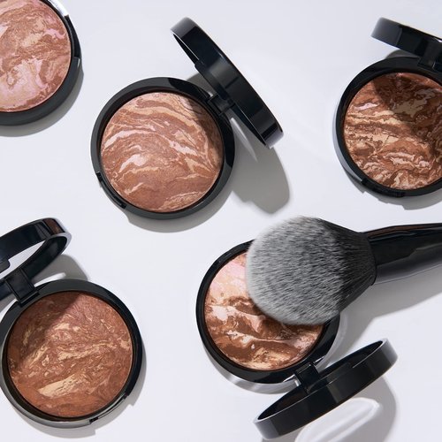 LAURA GELLER NEW YORK Baked Bronze-n-Brighten Bronzer Powder - Deep and Bronzer Makeup Brush - Vegan Bristles