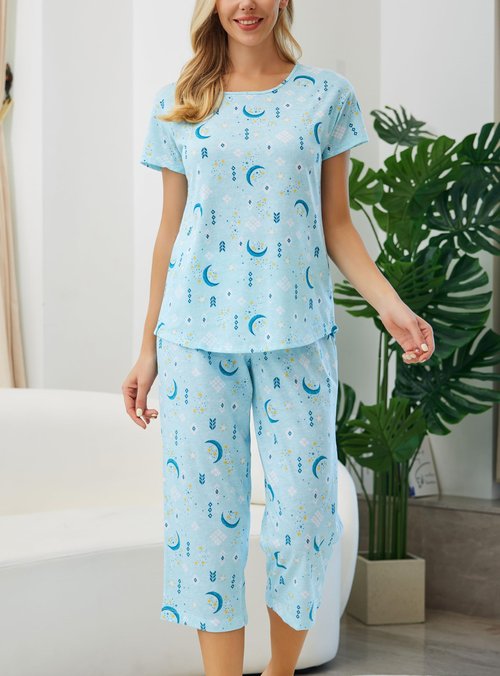 PNAEONG Women’s Pajama Set - Sleepwear Tops with Capri Pants Casual and Fun Prints Pajama Sets SY215-Blue Moon-S