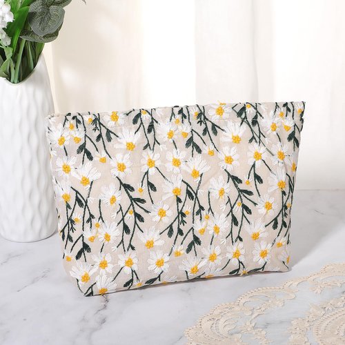 YBEATY Large Makeup Bags Travel Capacity Canvas Make Up Organizer Cute Daisy Purse Cosmetic Pouch Toiletry Brushes Zipper Storage Tool for Women Girls Teen (White)