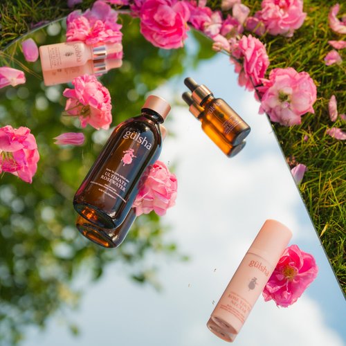GULSHA ULTIMATE ROSEWATER, Natural Rosa Damascena Flower Water, Cleanses, Nourishes and Tones Skin, Restores Radiance to Your Skin, Free from Chemicals, 100% Natural Glow Rose Essence, 200ml/6.76fl oz