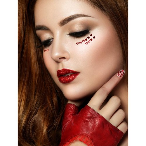 20 Gram Valentine Heart Nail Glitter Sequins Laser Heart Stickers 3D Shiny Sweet Love Decals for Valentine's Day Manicure Nail DIY Decoration Face Body Make Up Resin