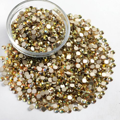 Beadsland Flatback Rhinestones Bulk, 2880pcs Gold Rhinestones for Nails Crafts Clothes DIY Decoration, Metal Sunlight, SS30, 6.3-6.5mm