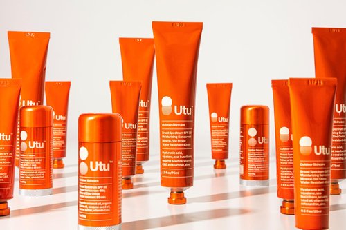 UTU - SPF50 Stick Mineral Sunscreen | Vitamin C+E, Jojoba + Sesame Oil, Lightly Tinted | Reef Safe, Cruelty Free, Broad Spectrum (28 g | 1 oz)