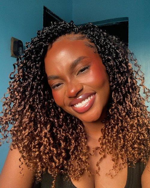 Eerya 8 Inch Yanky Twist Crochet Hair for Women 8 Packs Fluffy Prelooped Senegalese Spring Mini Yankee Yaki Twists Crochet Braids Synthetic Braiding Hair Extensions (8 inch, T1B/4/30)