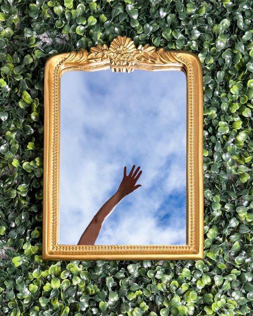 CMGL Gold Vintage Vanity Square Mirror, Antique Mirrors for Wall Decorative, Unique Cute Small Mirror, Table Top Makeup Framed Mirrors, Bathroom, Bedroom, Living Room,Fireplace,10.2" L x 7.3" W Gold