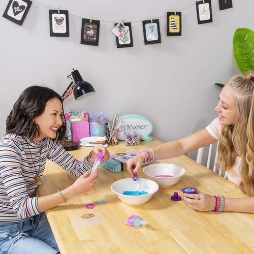 Cool Maker, Handcrafted Shower Melts Activity Kit, Makes 4 Scented Creations, for Ages 8 and Up
