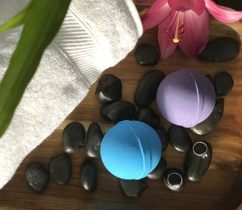 Ocean Breeze Lavender Bath Bombs Gift Set of 2 with Ring Surprise Inside Each Made in USA