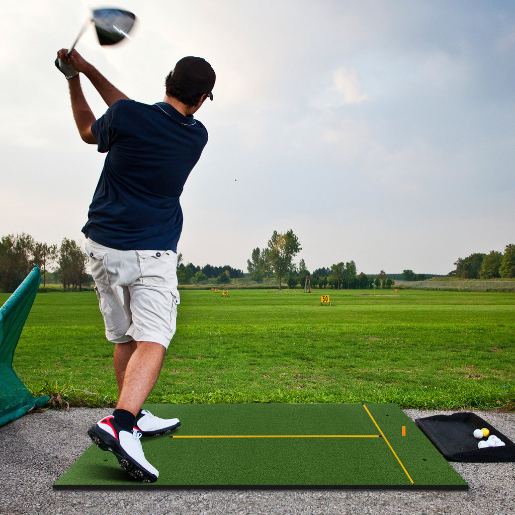 3 x 5 Feet Golf Practice Mat with Tee Holders & Alignment Sticks - Indoor Outdoor Training