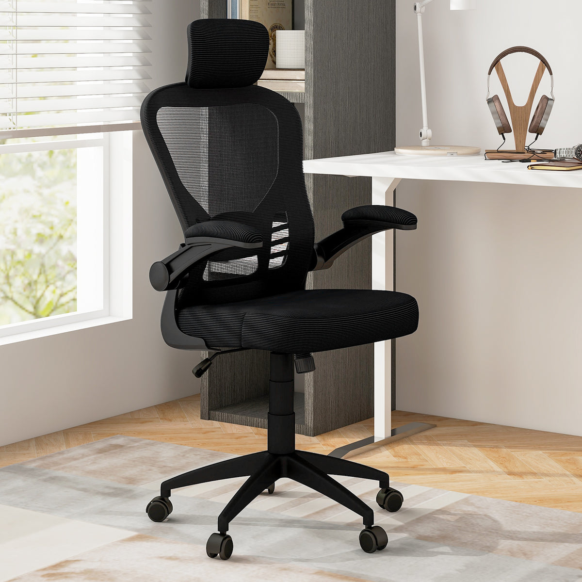 Ergonomic Mesh Office Chair with Adjustable Height – Black