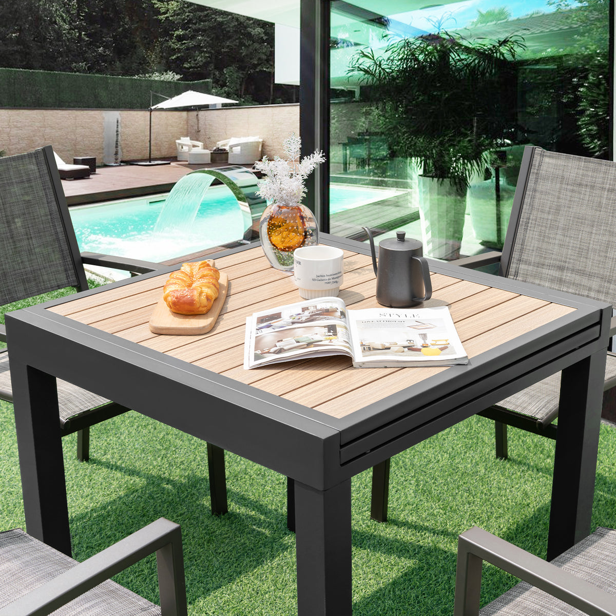Extendable Patio Dining Table 31.5"-63", Natural