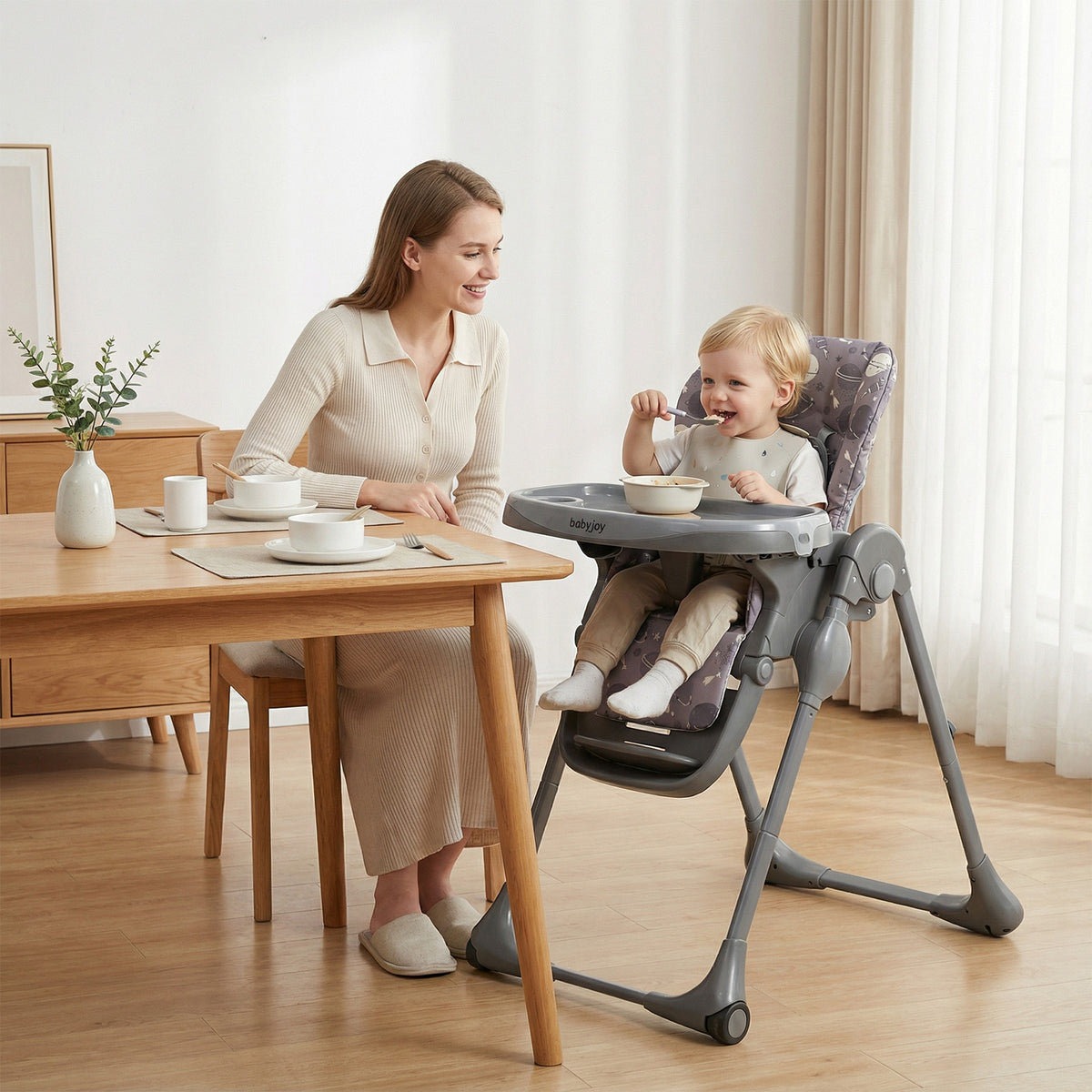 Folable High Chair with Detachable Cushion - Gray, Adjustable & Foldable Baby & Toddler Seat