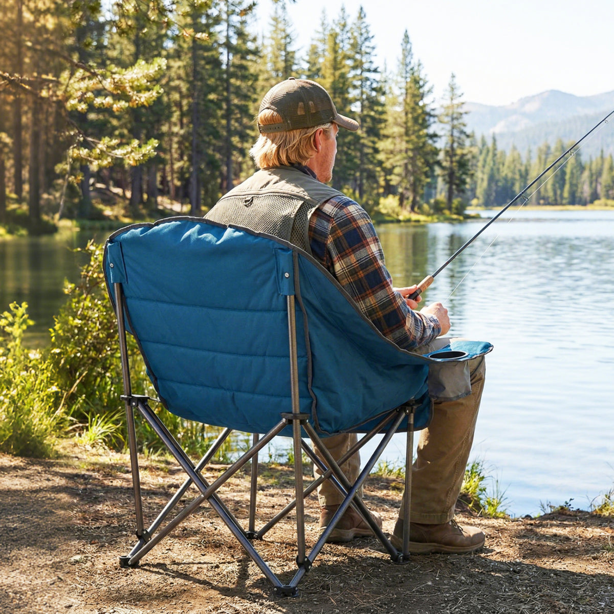 Folding Oversized Camping Chair with Side Pockets and Cup Holder