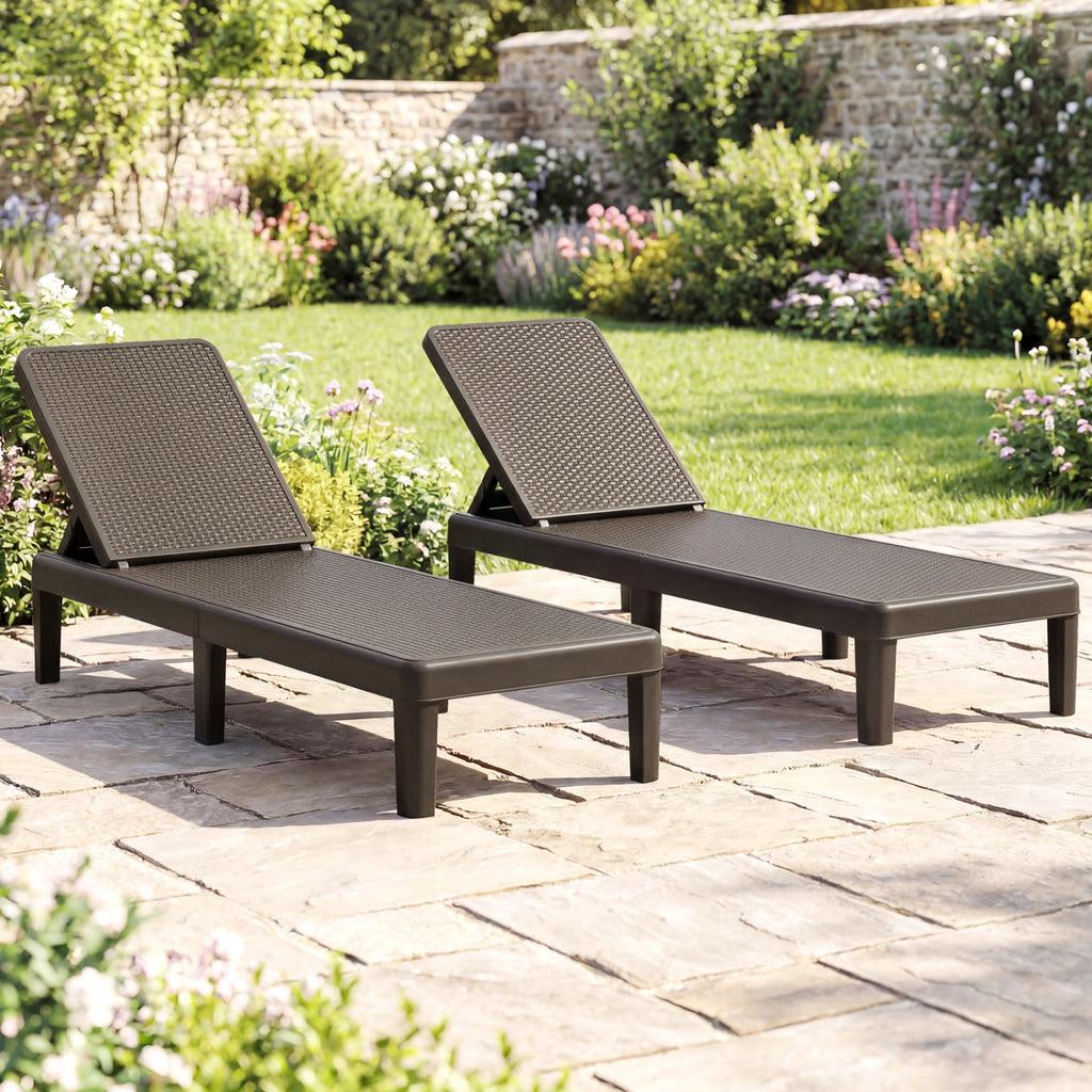 Outdoor Chaise Lounger Chair with Waterproof Rattan Textured PP