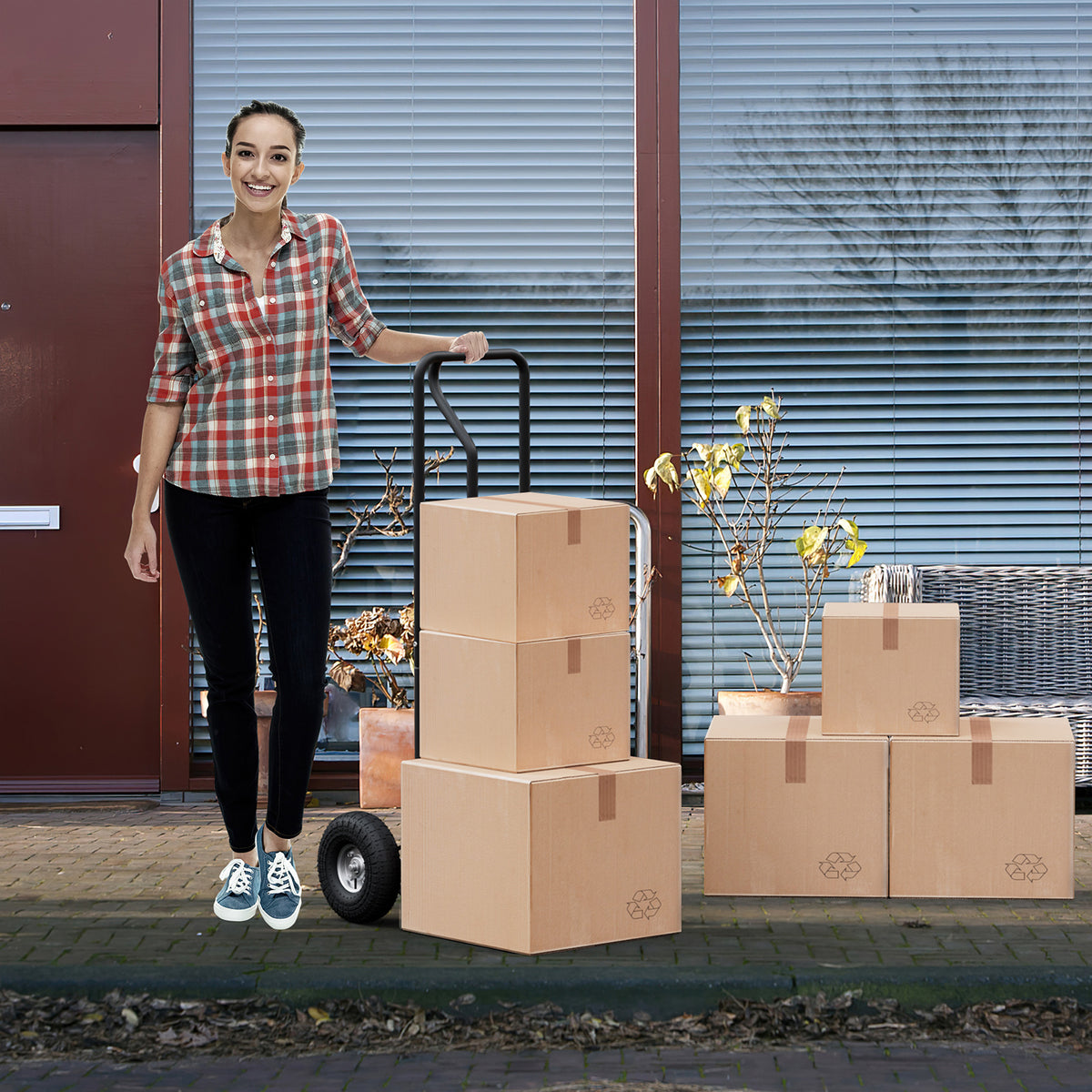 P-Handle Hand Truck with Foldable Load Plate for Warehouse Garage