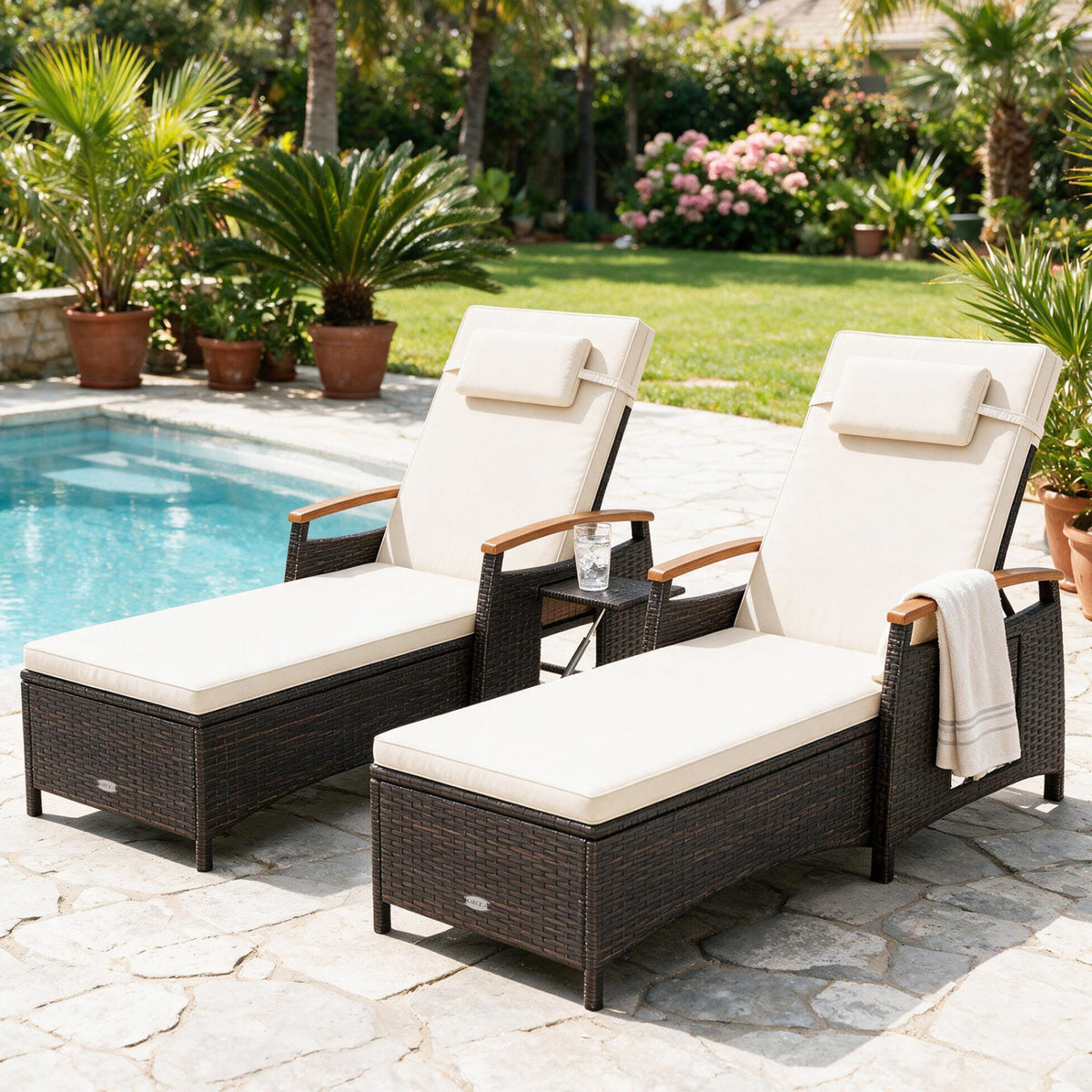 Patio Chaise Lounge with 7-Level Adjustable Backrest and Removable