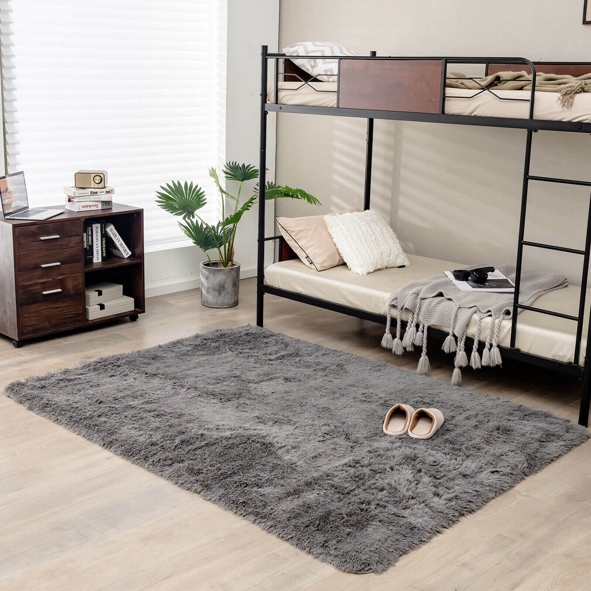 Gray Rectangular Soft Shag Area Rug 5x7 Feet for Living Room & Bedroom - Costway