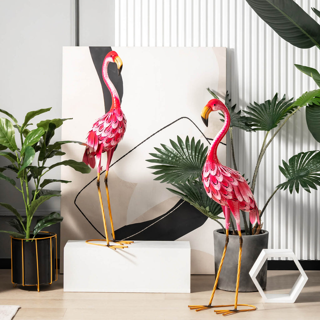Flamingo Garden Statue Set - Rustproof Metal Lawn Ornaments with Stakes - 2 Pieces