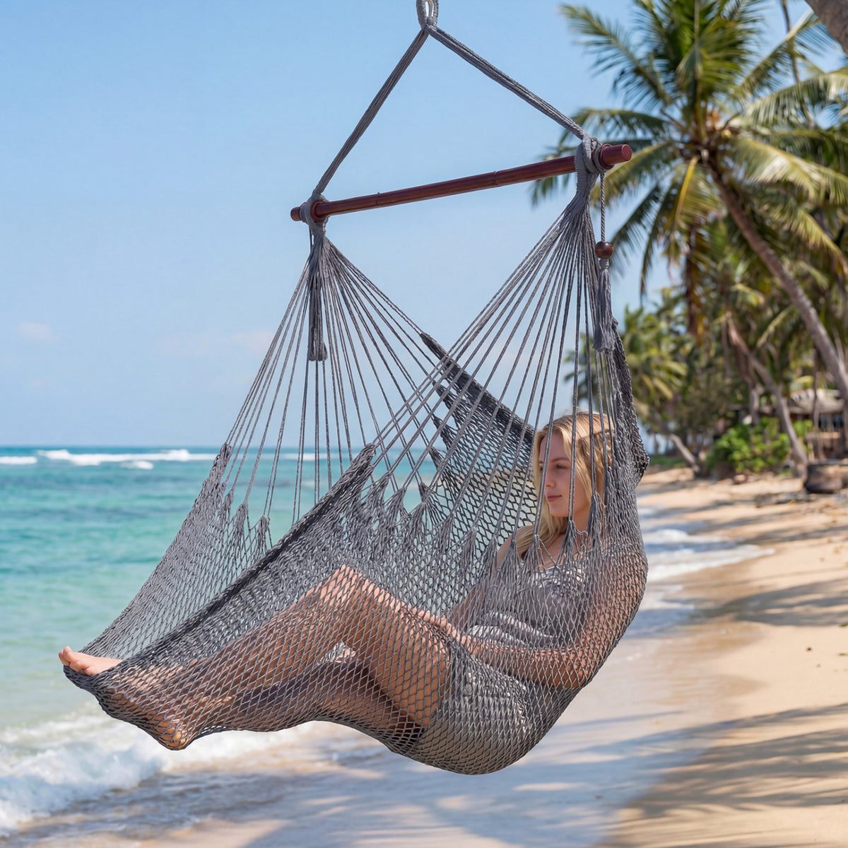 Caribbean Hammock Chair with Metal Spreader Bar Woven Rope Swing